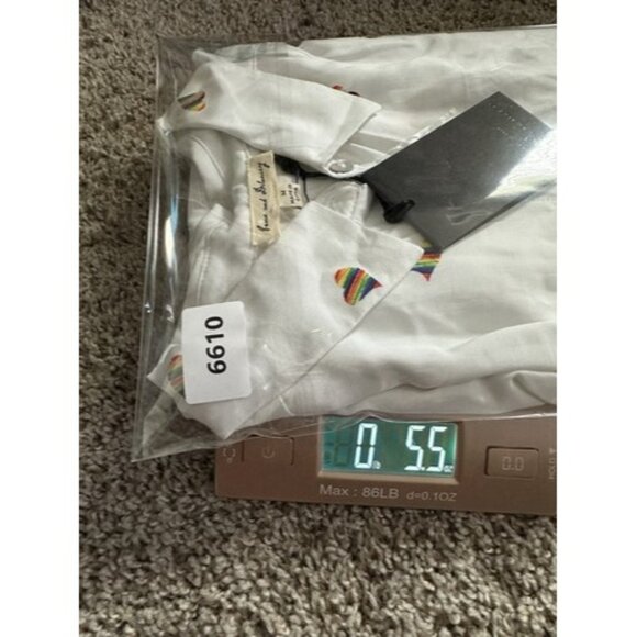 Jane and Delancey Hearts LBGT Pride button up collar T-shit Womens Size Medium - Picture 15 of 15